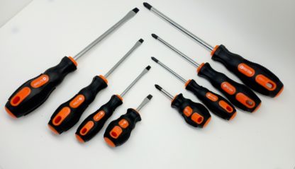 Набор отверток TREK 8 штук (4 шлиц.+ 4 крест.) в кейсе №330803